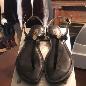 Michael kors patent leather thong sandals